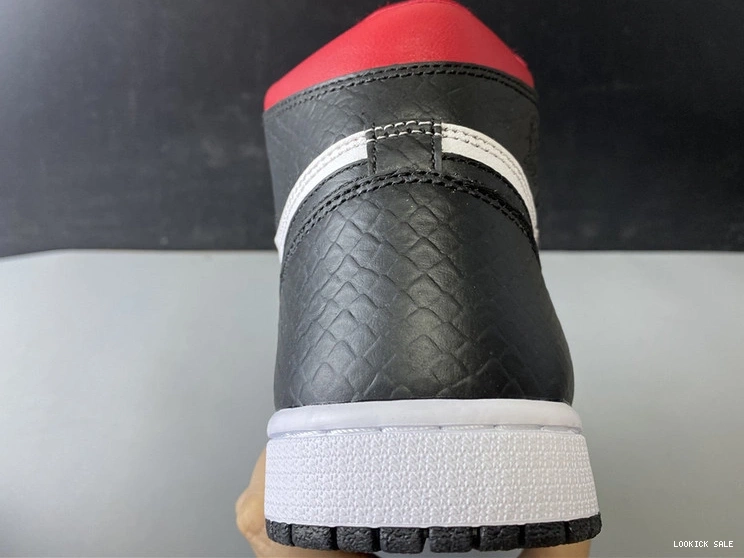 Rep Air CD0461-601  1 High “Satin Jordan  OG WMNS Snake” 0522